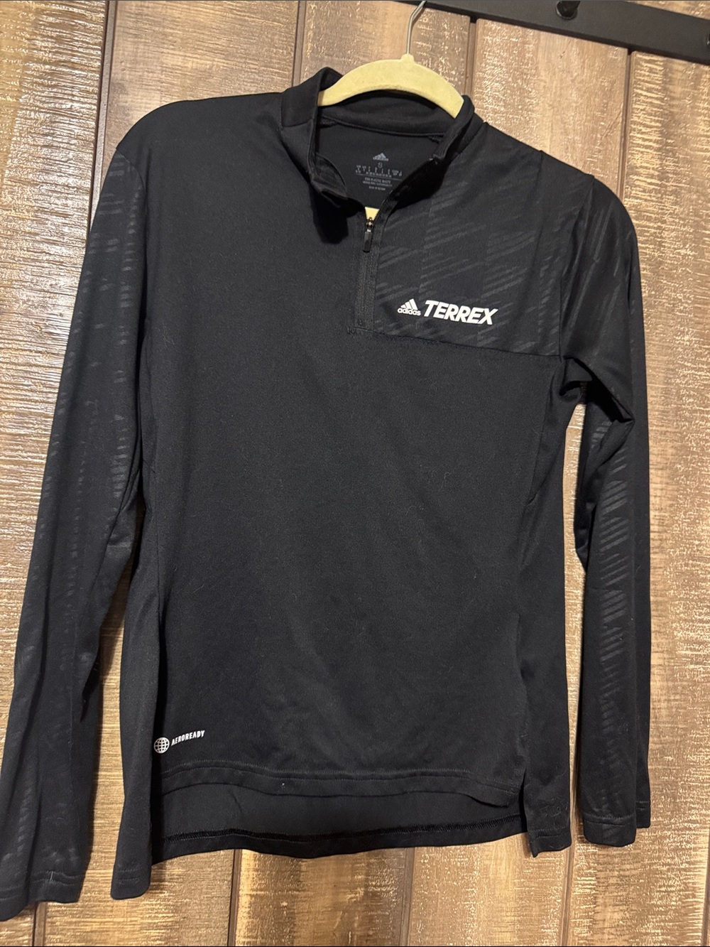 Adidas lightweight black pullover